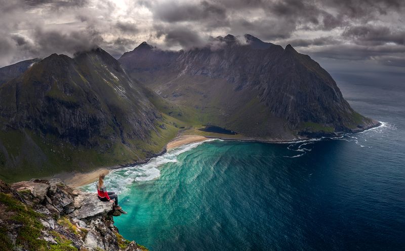 Norway, lofoten, ryten Sitting on top of the World фото превью