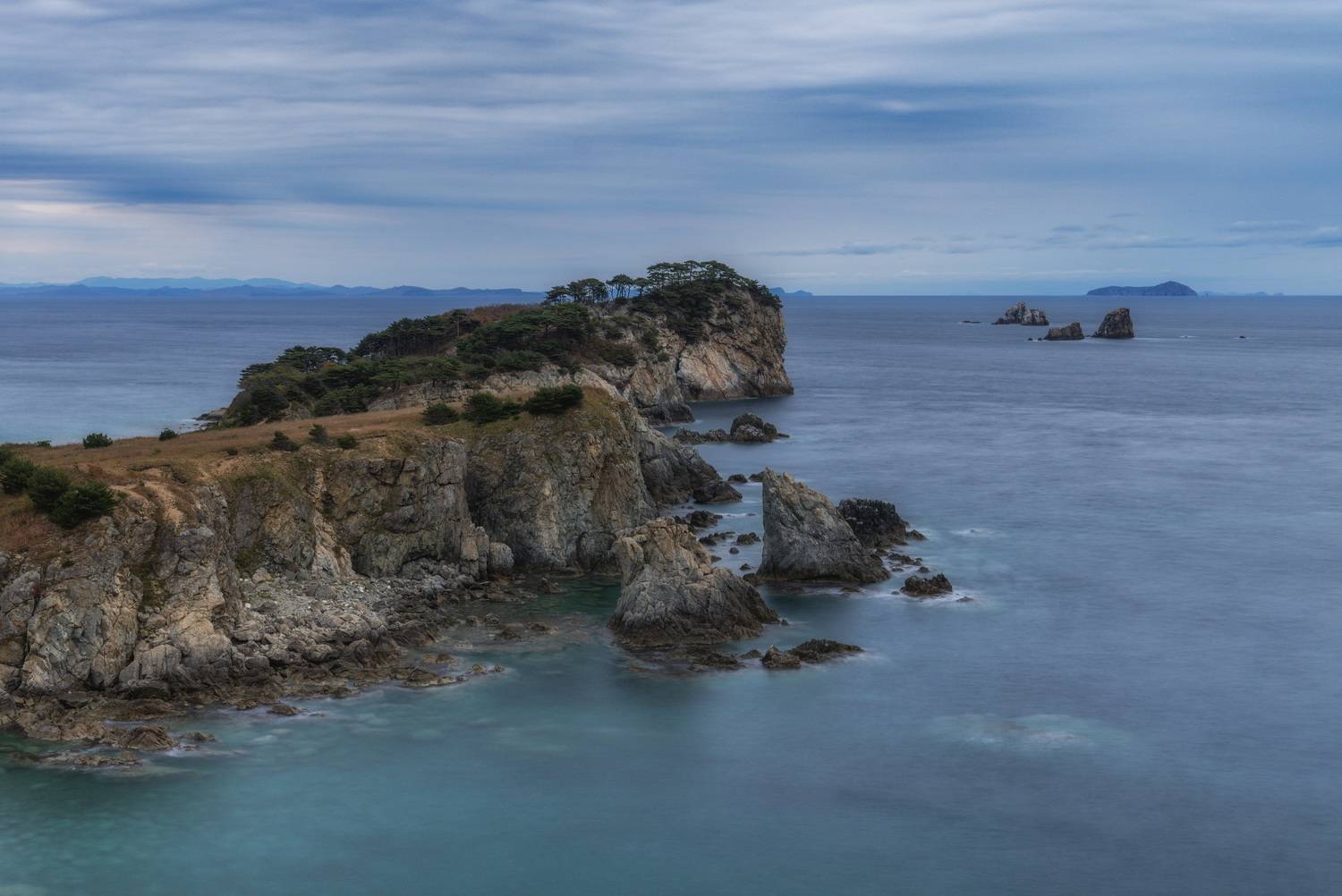 , Дэм Константин