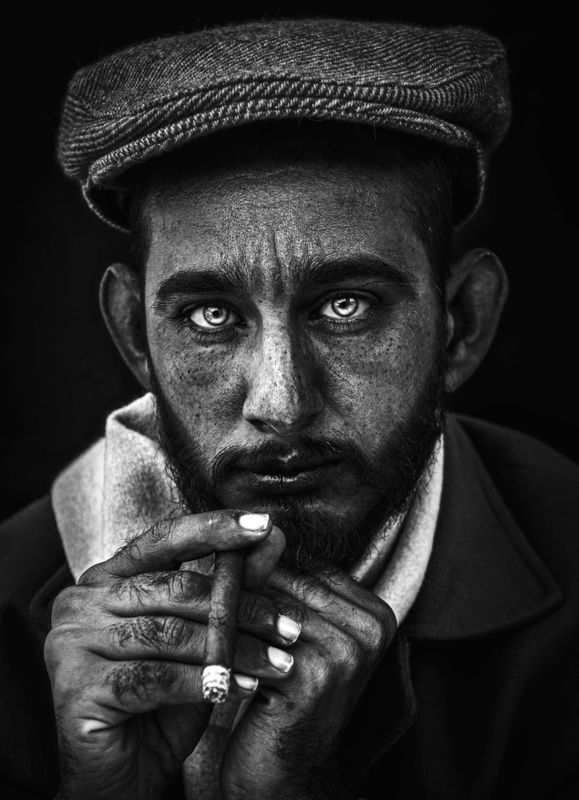 male portrait, shades, face,daylight, hat, details, colors,мужчина, , шляпа, контраст, мужской портрет, высокая текстура  фото превью