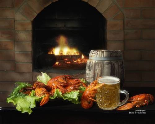 Натюрморт с пивом и раками