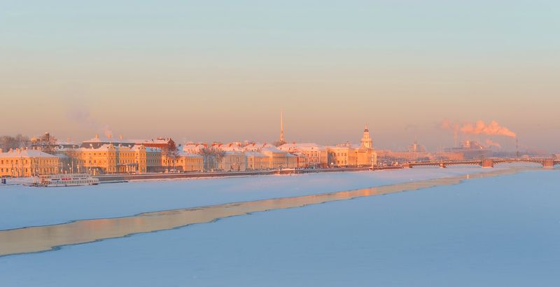 Санкт-Петербург. Зима. Набережеая. Закат  фото превью