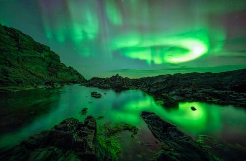 Свет во мраке