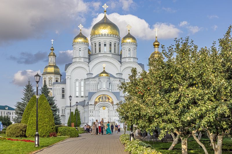 Преображенский собор в Дивеевском монастыре фото превью