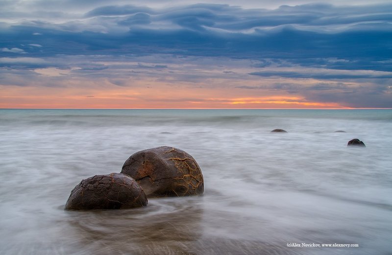 Moeraki boulders фото превью