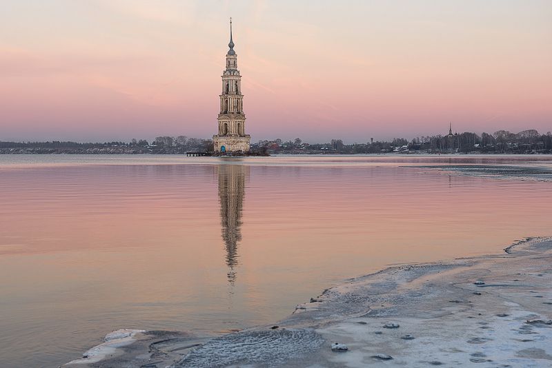 калязин, колокольня, никольский собор, утро, вечер, рассвет, закат, отражение Выжившая... фото превью