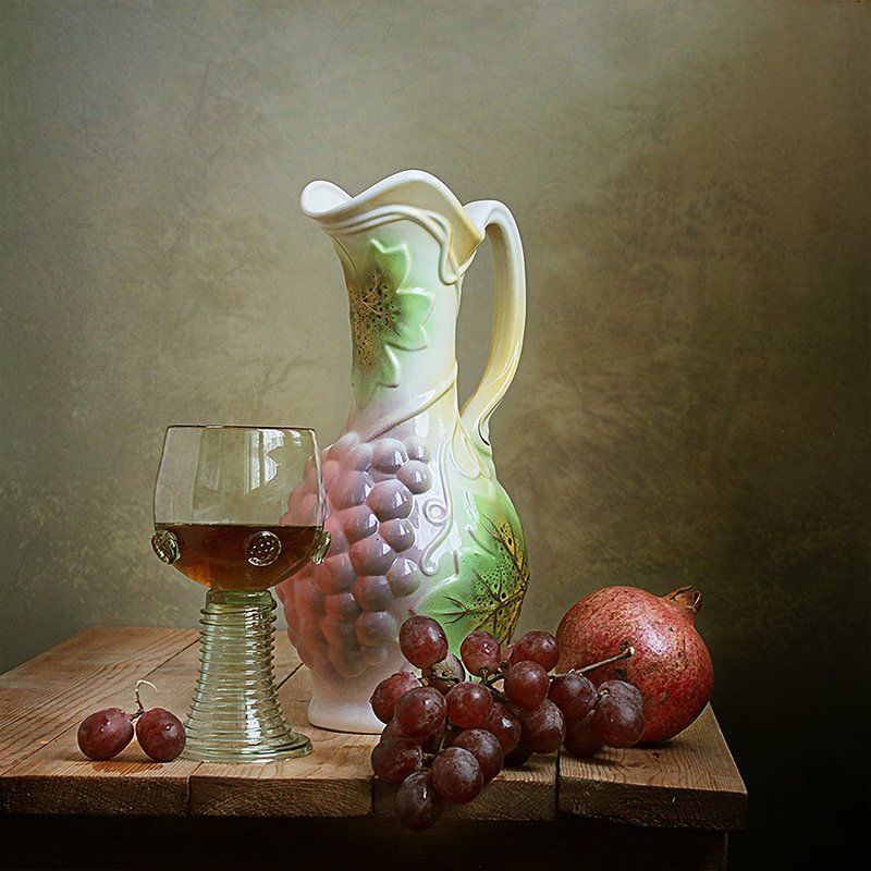 С виноградом фото превью