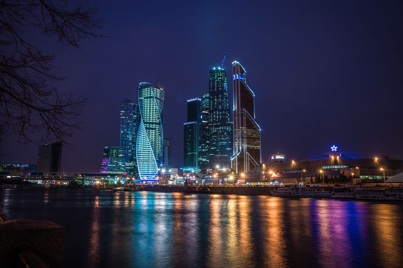Moscow city, ночь фото превью