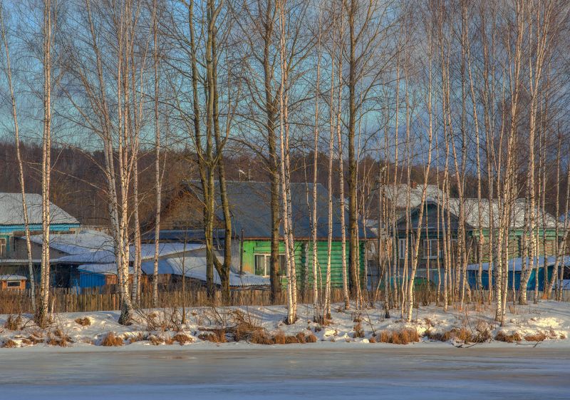 зима вечер деревня берег деревья серково Старое Серково. Вечер. фото превью
