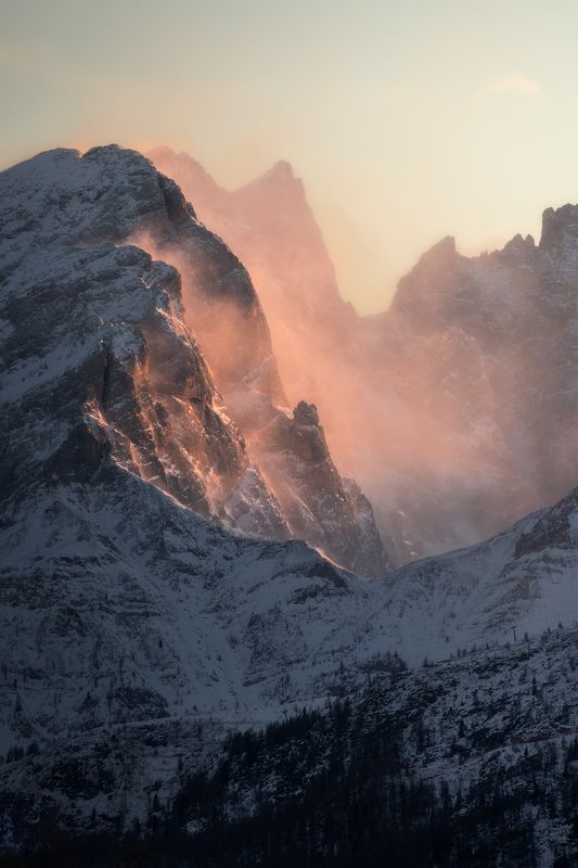 Tramonto da passo Fuciade con l\'Enrosadira фото превью