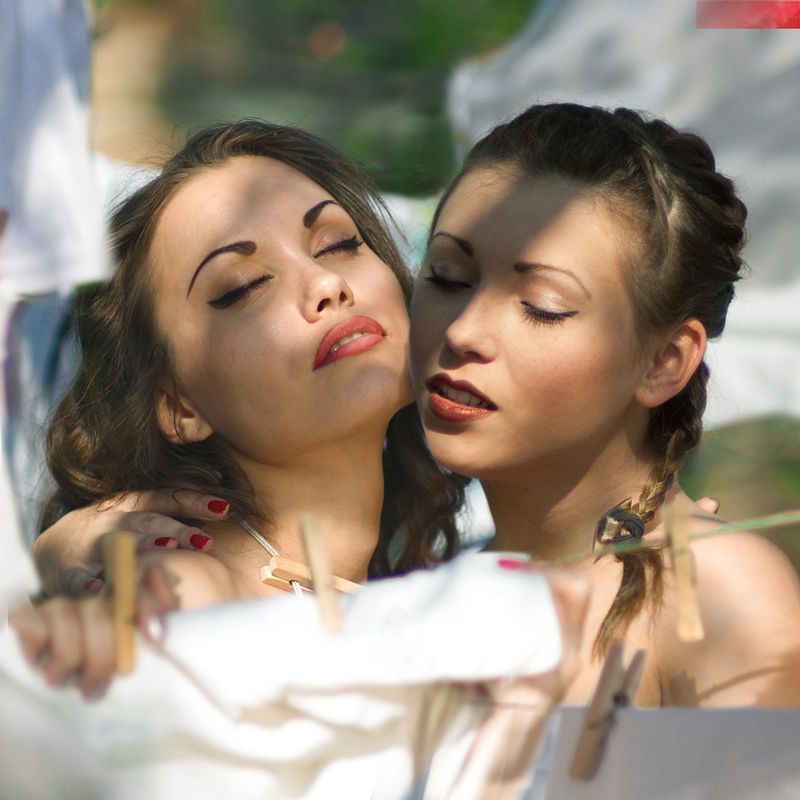 Tidy May фото превью