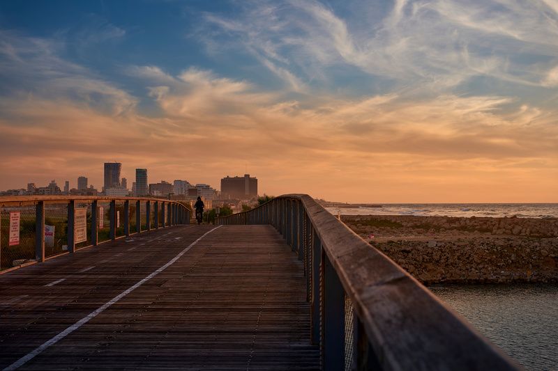Tel-Aviv, sunset фото превью
