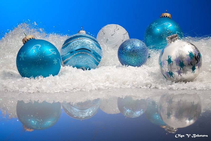 шарики, новый год, натюрморт Новогодняя открытка(5) фото превью