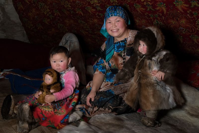 ненцы, ямал, кочевники С мамой везде хорошо фото превью