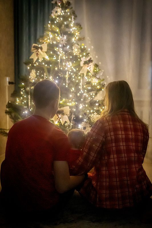 В семейном кругу. фото превью