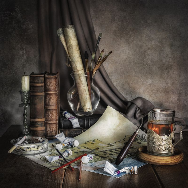 творчество,краски,натюрморт,свет,тень,книги,чай,стакан,сигарета,дым ***** фото превью