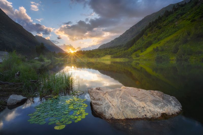 Озеро Туманлы-Кель. Домбай. фото превью