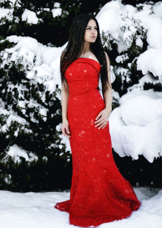 art, beauty, creative, dress, girl, photo, photography, queen, red, winter, женский портрет, зима, платье, портрет, портрет девушки Anny фото превью