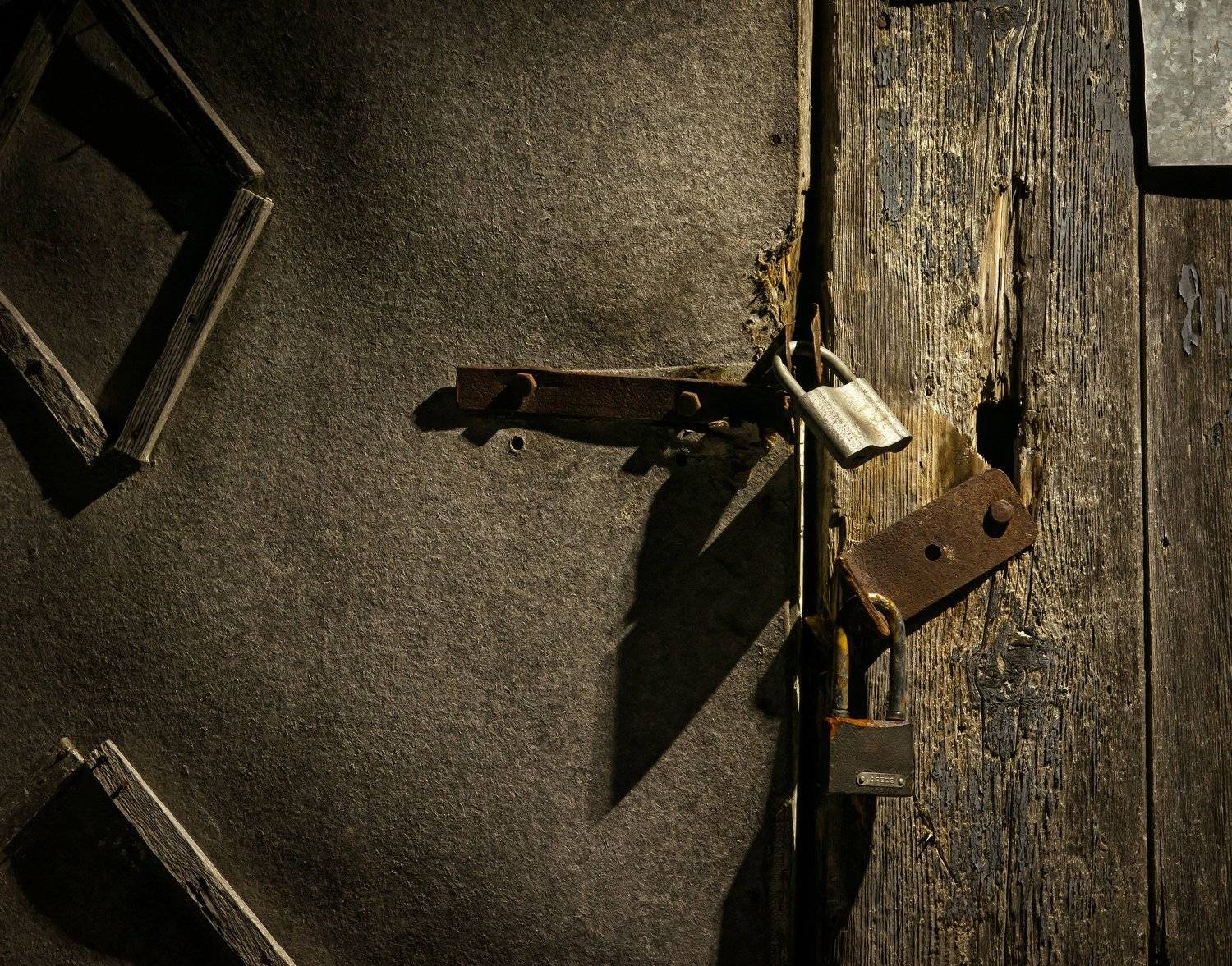 дверь, ворота, замок, навес, сарай, старость, Иван Кривко