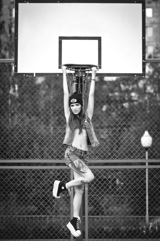 портрет, портрет девушки, тату let\'s play фото превью