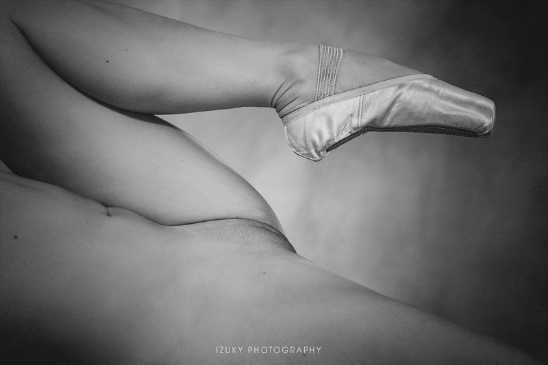 #nude #art #nudeartphotography, #artisticnude, #fineartnude, #nudeportrait, #bodyart, #nudephotography, #nudemodel, #blackandwhitenude, #sensualart, #nudeartistic, #cuba  фото превью