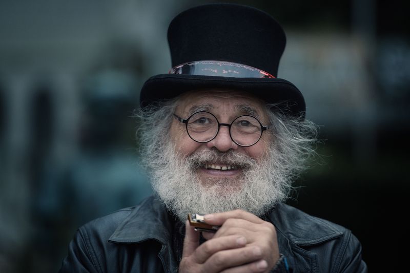 мужчина, седина, борода, взгляд Чародей фото превью