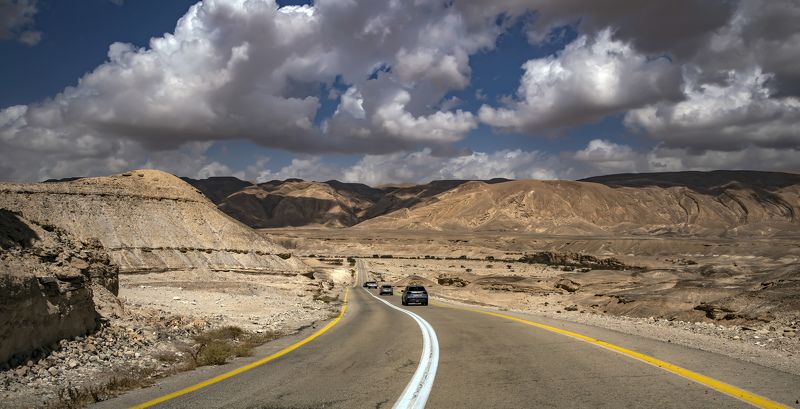 израиль По дороге с облаками фото превью