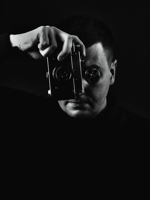 Автопортрет фото превью