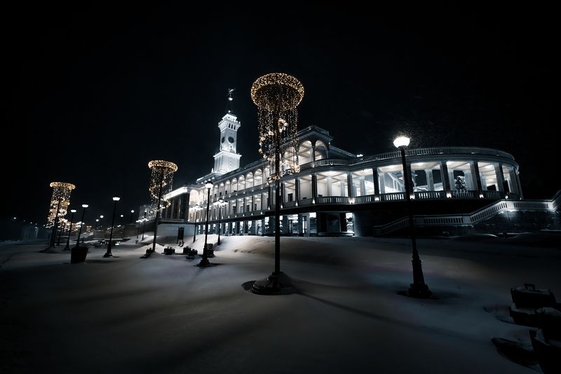 Россия, СЗАО, Химкинское водохранилище, Северный Речной Вокзал Северный Речной Вокзал зимой фото превью