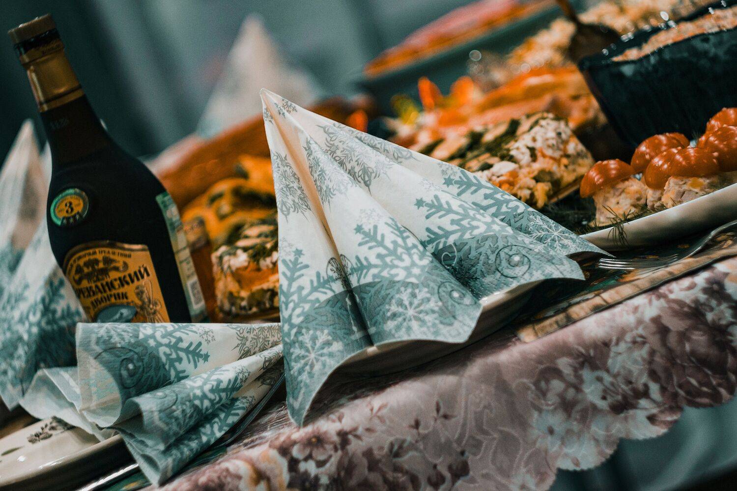 , Александр Сахар