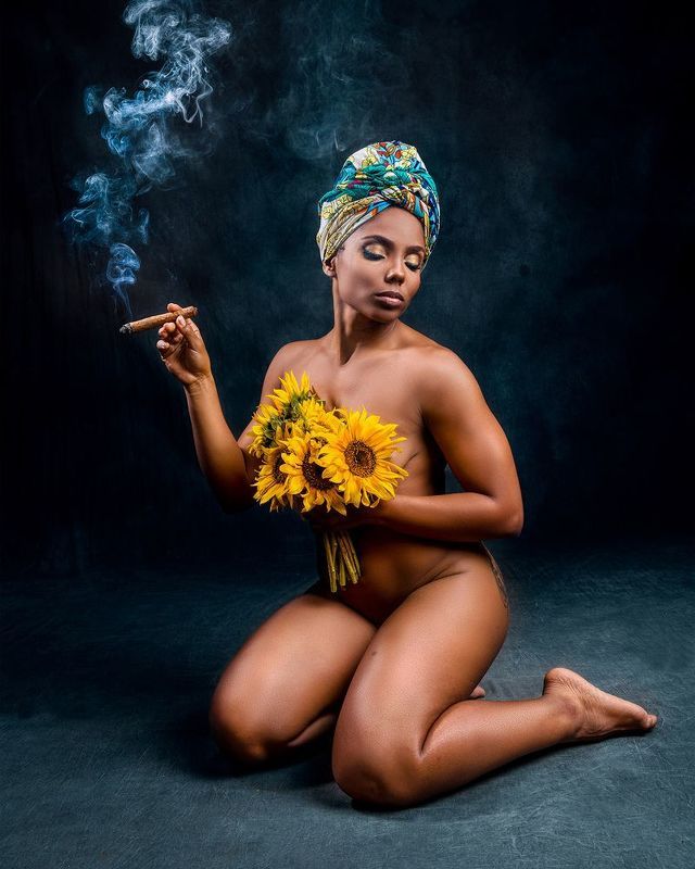 #nude #art #nudeartphotography, #artisticnude, #fineartnude, #nudeportrait, #bodyart, #nudephotography, #nudemodel, #blackandwhitenude, #sensualart, #nudeartistic, #cuba  фото превью