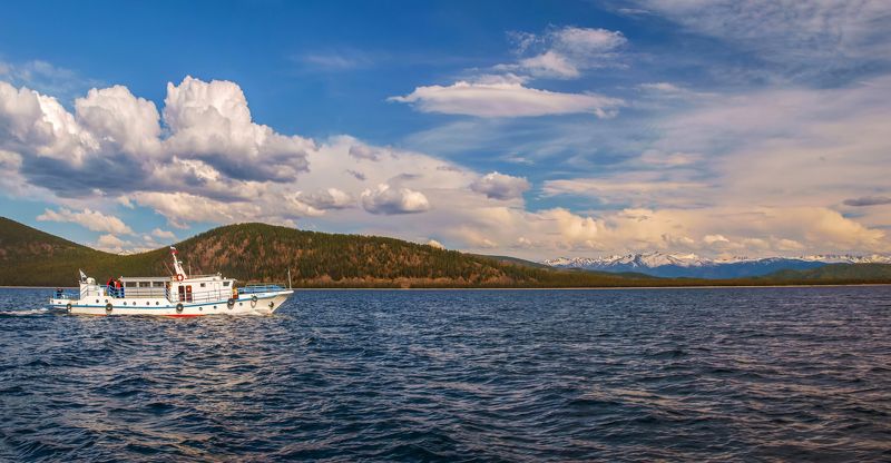 горы, озеро, пейзаж, облака, отражение, утро, весна Байкал фото превью