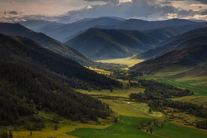 Типичная Алтайская долина фото превью