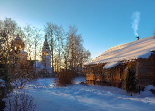 А за городом зима, зима, зима...