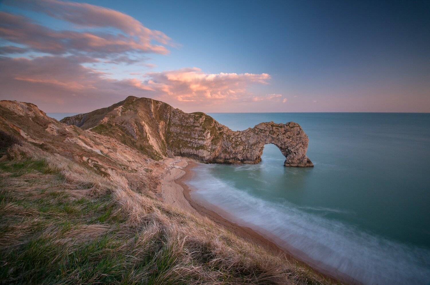 Jurassiccoast, Olegs Bucis