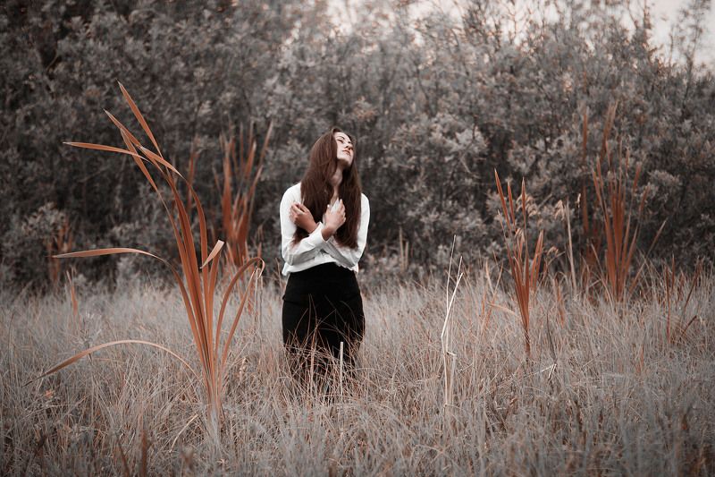 photo,portrait,girl,art,color,портрет,портрет девушки,цвет,грация Quiet Place фото превью