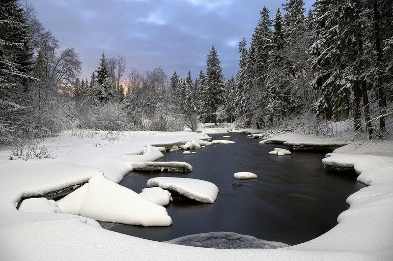 Зимняя река фото превью