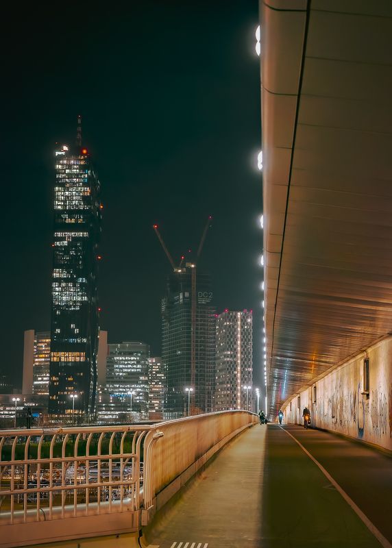 Urban фото превью