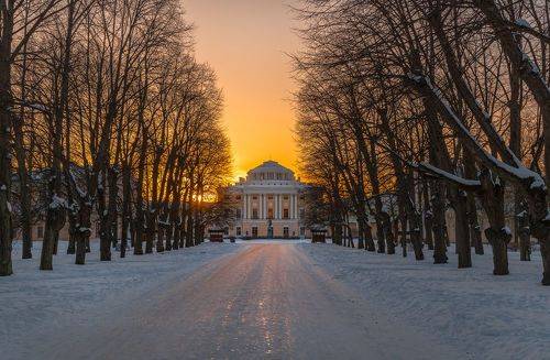 Парк Павловск в морозный закат