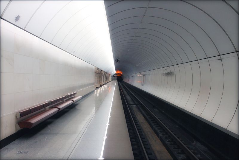 станция метро Бутырская. Москва фото превью