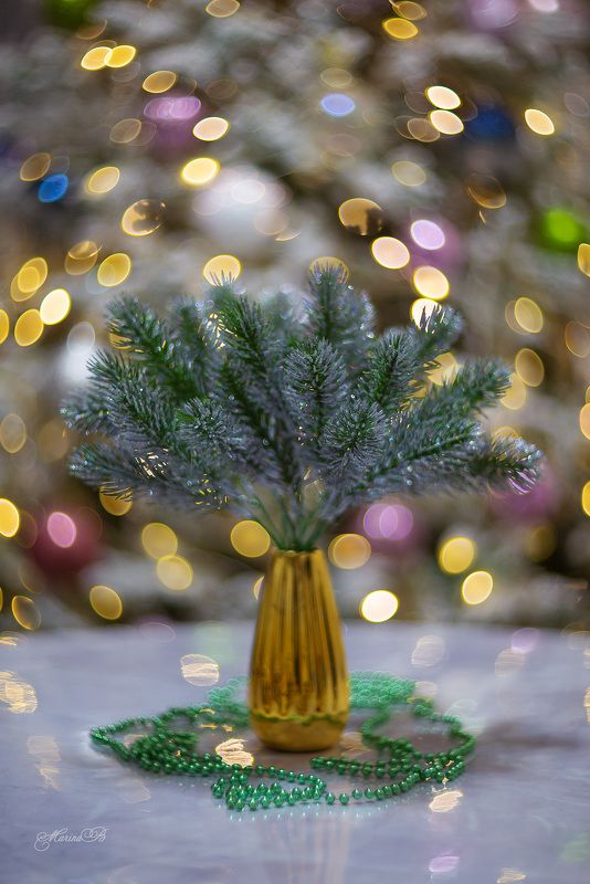 боке, гирлянда, новый год, ветки ели, блёстки Новогоднее (часть 4) фото превью