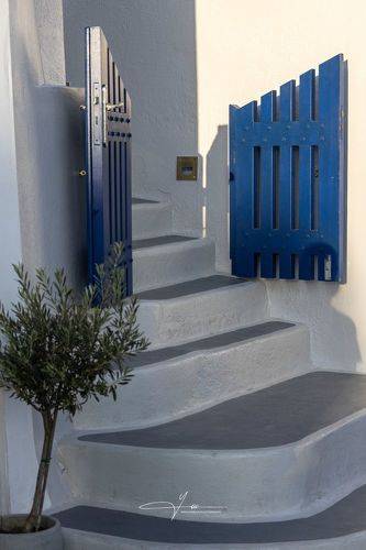 Santorini door