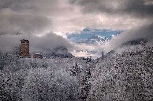 Mountain Kingdom Of Winter