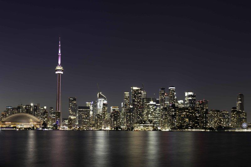 Toronto at night фото превью