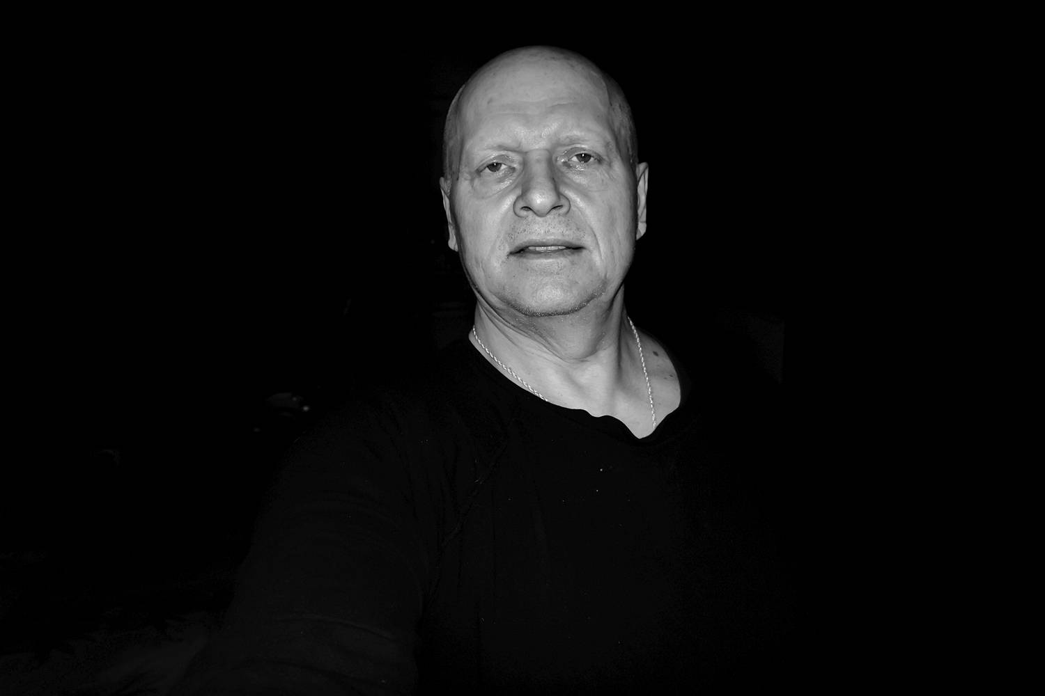 ,  Валерий