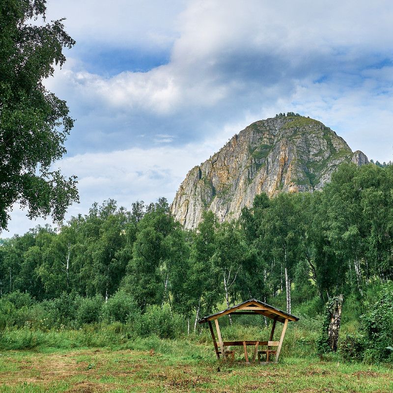 пейзаж, горы, облака, Горный Алтай  Одинокая беседка  фото превью