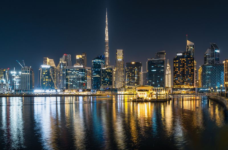 Город, огни, вода, здания, небоскребы Ночной Дубай фото превью