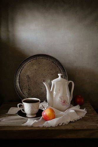 Про красное яблочко