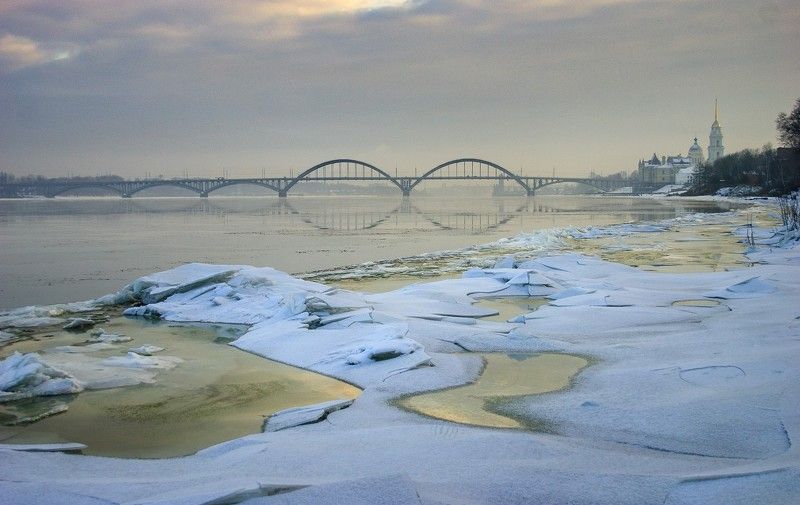 рыбинск, волга, мост, река Рыбинский вид в начале зимы. фото превью