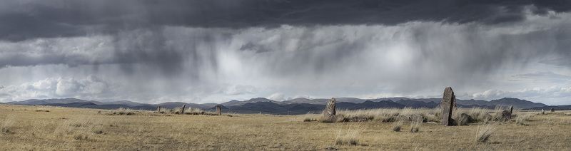 Степь, менгиры, Хакасия, Сибирь туча, ливень Хакасия фото превью