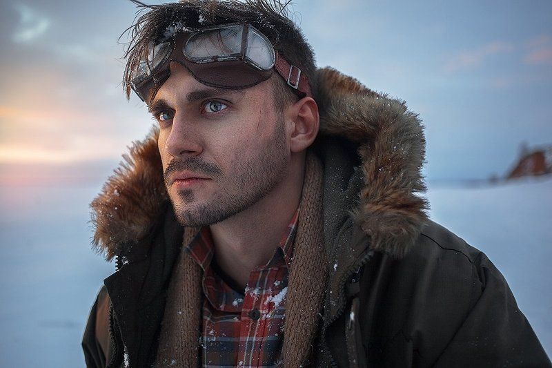 Maxim фото превью